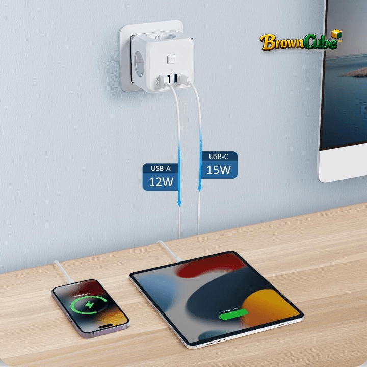 BrownCube™ - Cubo di alimentazione 7 - in - 1 EU con 3 prese AC e 4 porte USB - Brown's Hub Web
