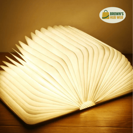 Brown's Hub Web™ Lampada Libro Notturna LED – Elegante Design in Legno 3D